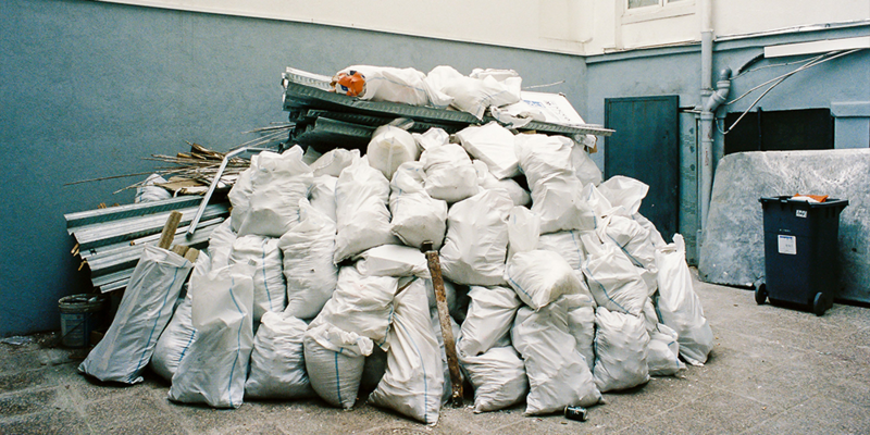 tas de déchet construction