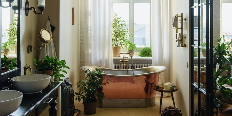 Salle de bain vintage baignoire cuivre